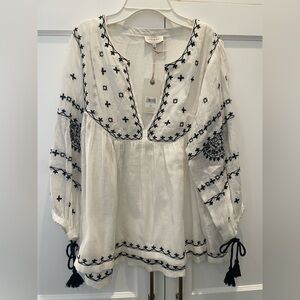 BRAND NEW Lucky Brand White Embroidered Long-Sleeve Peasant Blouse Size Small